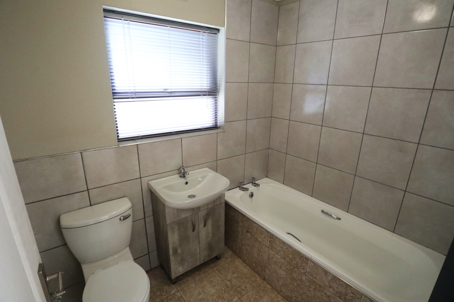 2 Bedroom Property for Sale in Bonny Brook Western Cape